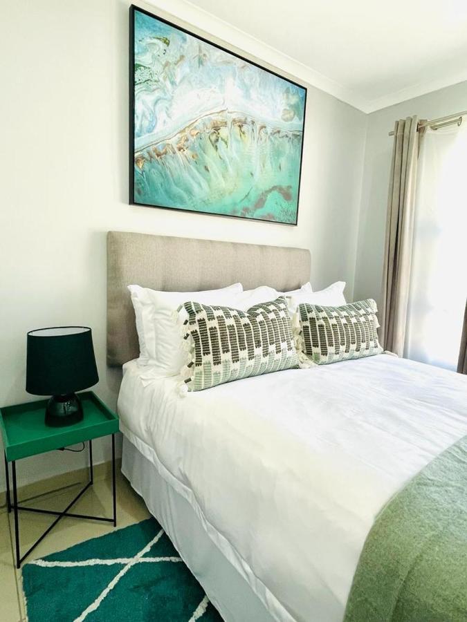 Trendy, Comfortable 1 Bedroom Apartments In อึมทาทา ภายนอก รูปภาพ