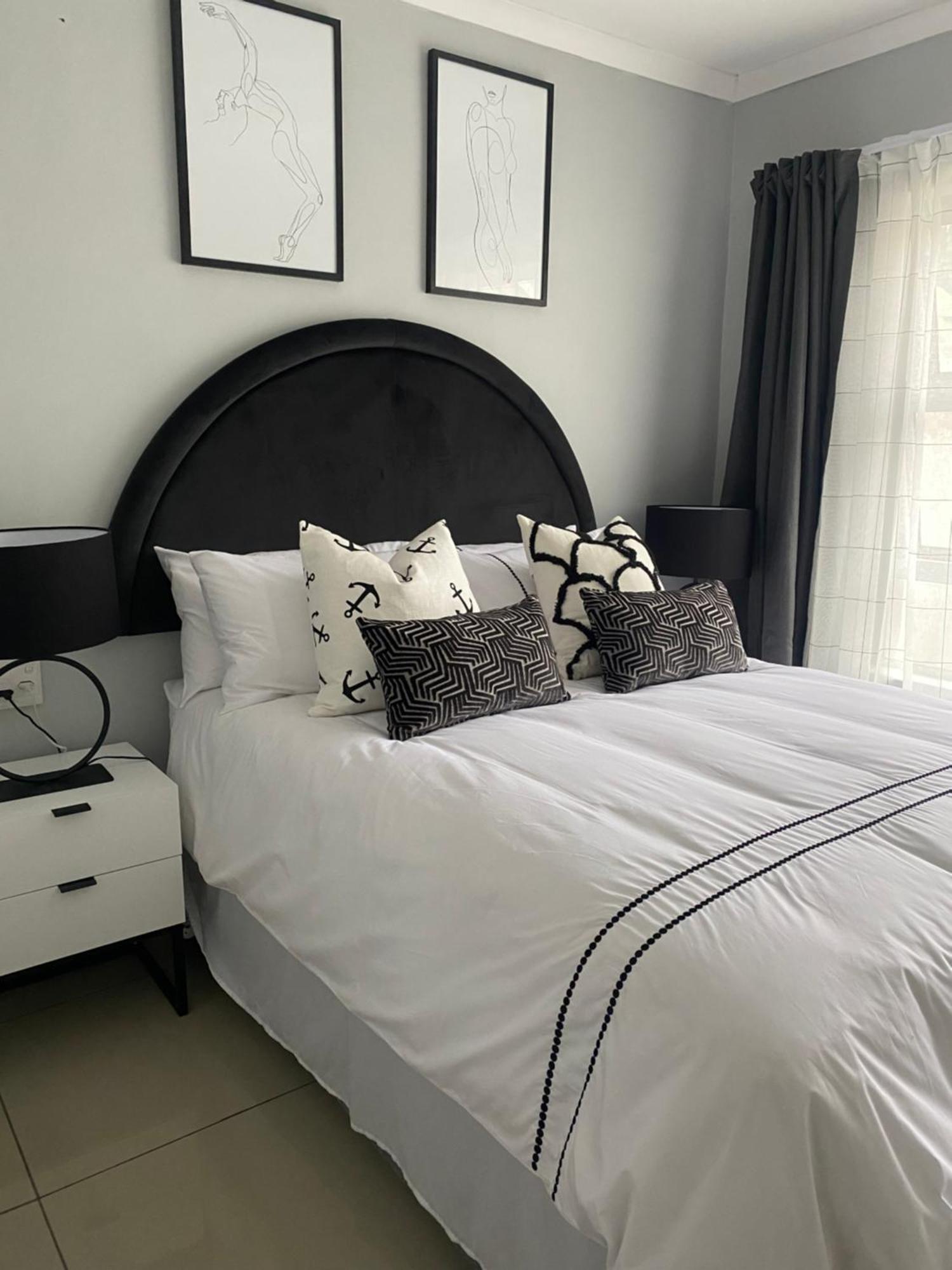 Trendy, Comfortable 1 Bedroom Apartments In อึมทาทา ภายนอก รูปภาพ